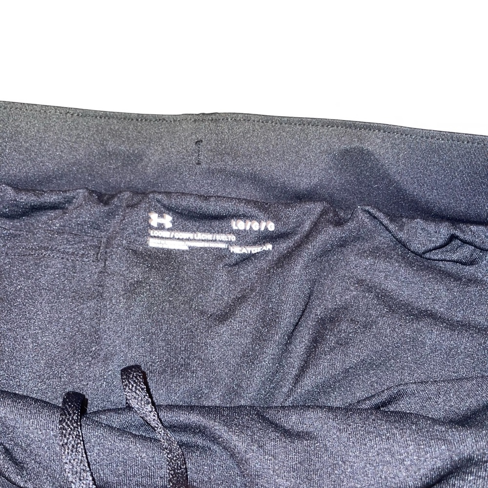 Under Armour Women’s LG Large Loose Charcoal Grey Athletic Shorts - Picture 3 of 3